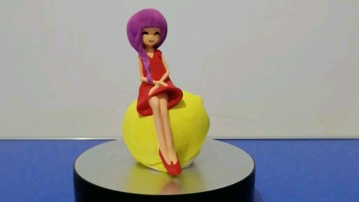 就叫她沉鱼吧。